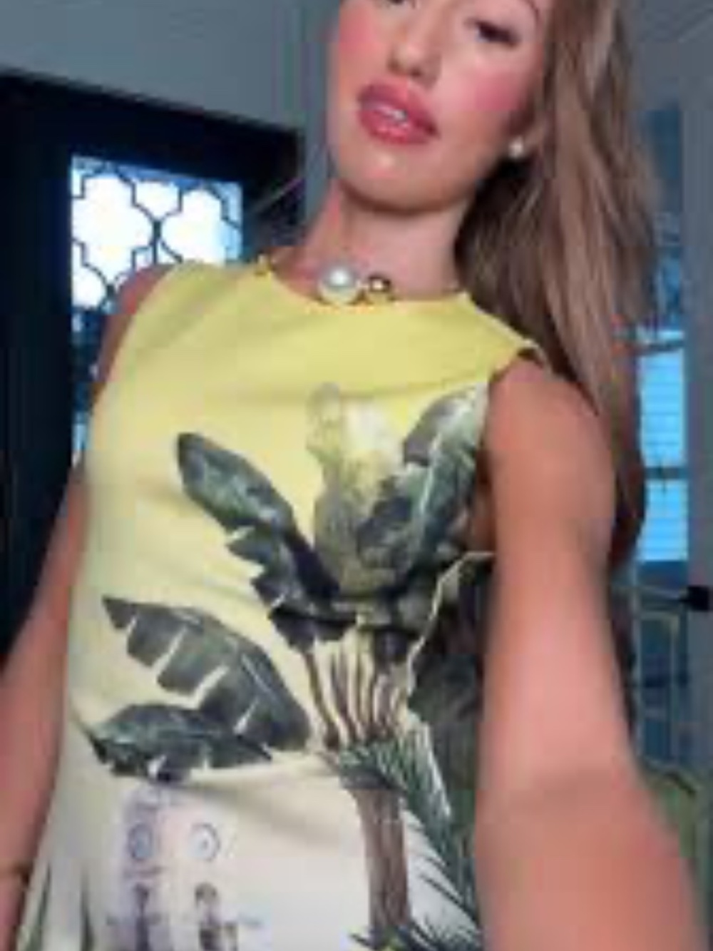Alice + Olivia Wynell Fitted Mini Dress Pure Paradise size 6 - Picture 9 of 15